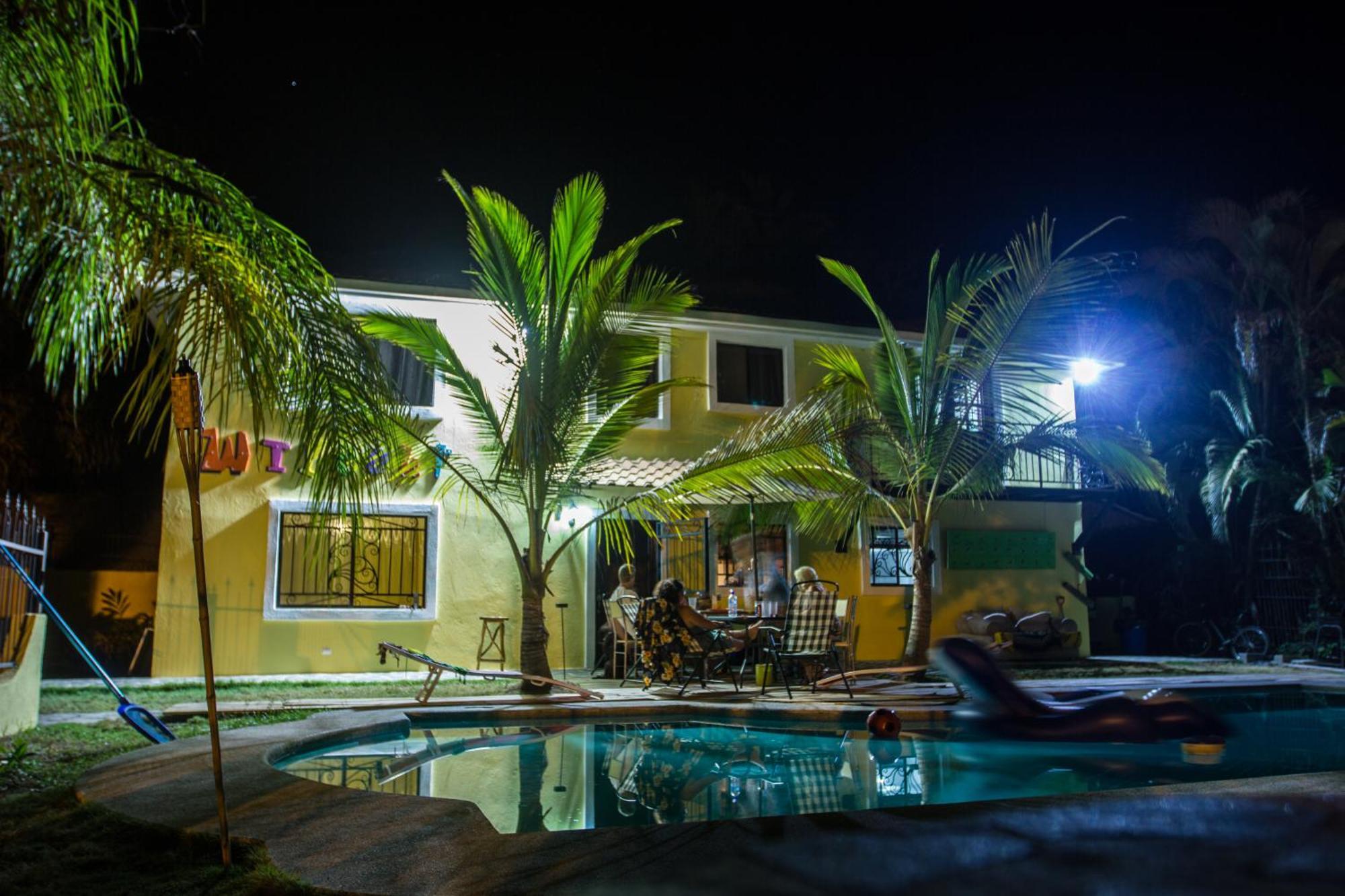 Wipeout Hostel 哈科 外观 照片